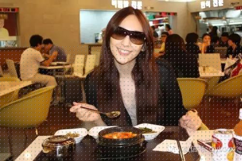 明星旅行糗事一籮筐 總有一個萌到你！