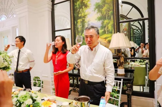 談得盡興，也要吃得開(kāi)心。