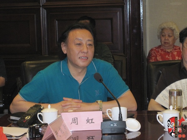 河南省音樂(lè)家協(xié)會(huì)主席、著名作曲家周虹