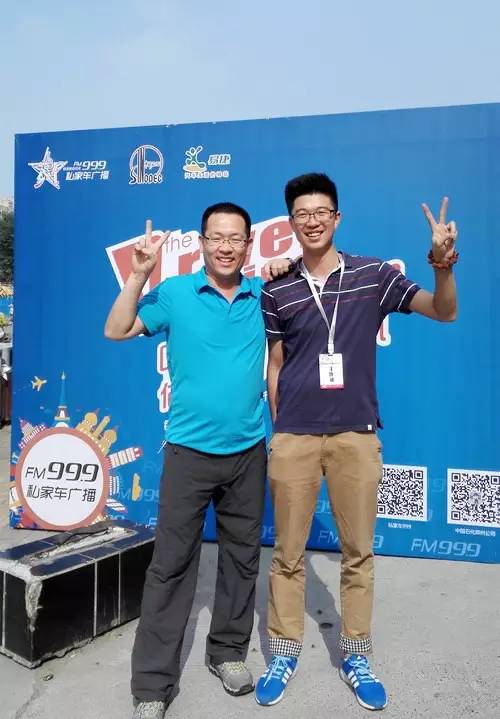 主播鄭強，這兩條大長腿，恩…適合去學游泳
