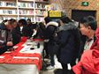 這幅春聯(lián)貼家門(mén)口，保證鄰居看到高興一整年