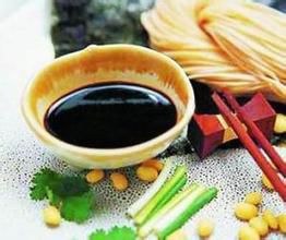 喝牛奶能美白？盤點關(guān)于飲食改變膚色的謠言