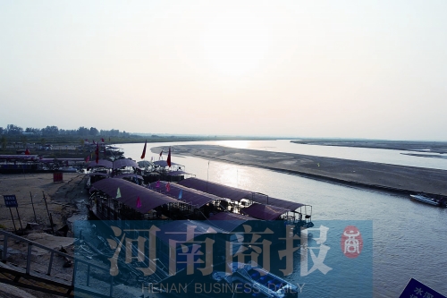 鄭州黃河邊上多數(shù)“漁家樂”均無船檢、合格證等