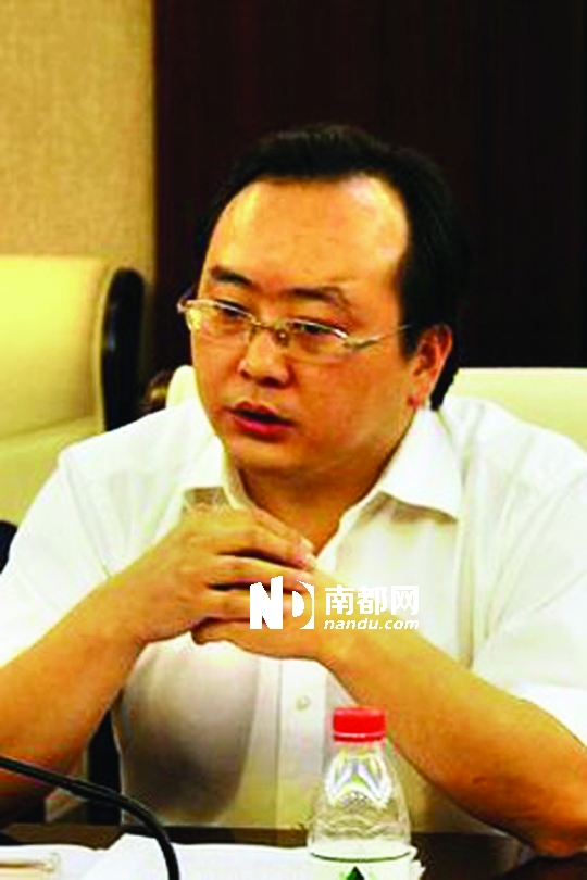 恩施州中級(jí)人民法院辦公室主任劉國(guó)峰。 圖片來(lái)源：騰訊