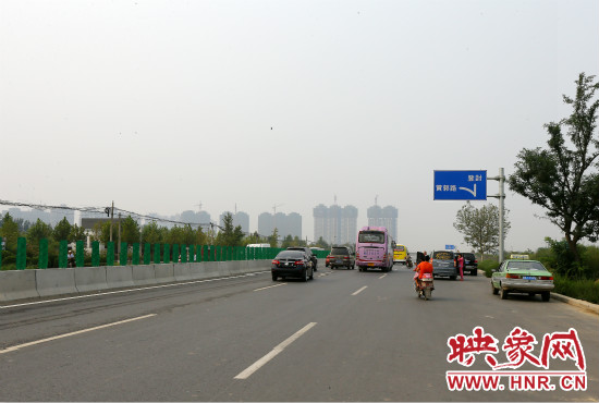 今年10月份，鄭登快速路鄭州至新密段將建成通車(chē)