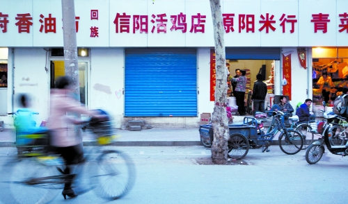 鄭州市一些活禽店紛紛關(guān)門，有人猜測，是受禽流感影響