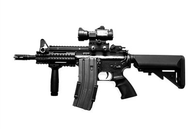 M16步槍，全槍長：986mm，空槍重：3.26公斤，戰(zhàn)斗全重：4公斤，最大有效射程：800米