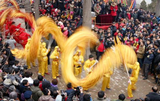 鶴壁：?？h春節(jié)廟會(huì) “廟”趣生