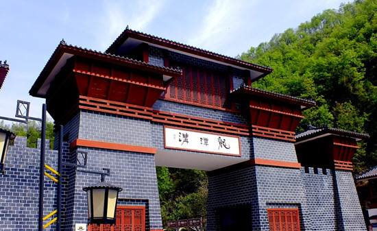 母親節(jié)，帶上爸媽去撒歡吧?。? uploadpic=