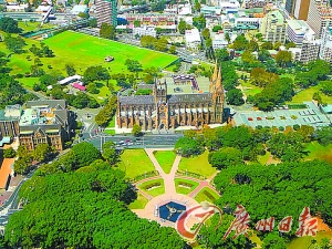 　　悉尼海德公園。