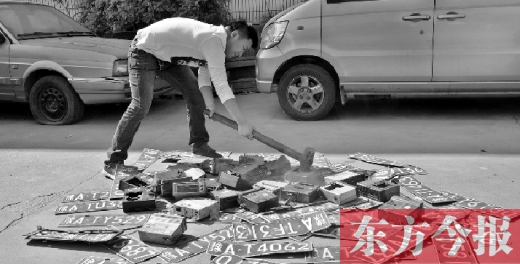 “老的哥”揭“黑車”猖獗原因，建議倒查假車牌、出租車使用機(jī)打發(fā)票