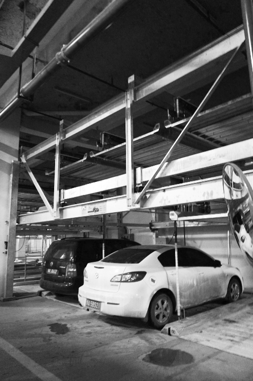 蘇荷立體式公共停車場去年12月開始使用，有384個車位。