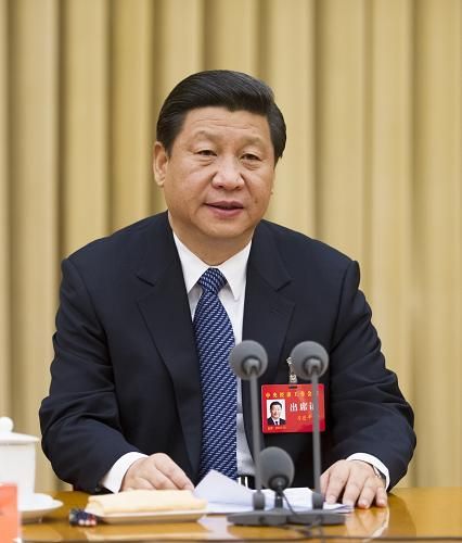 12月15日至16日，中央經(jīng)濟(jì)工作會(huì)議在北京舉行。中共中央總書記、中央軍委主席習(xí)近平發(fā)表重要講話。溫家寶、李克強(qiáng)、張德江、俞正聲、劉云山、王岐山、張高麗出席會(huì)議。新華社記者李學(xué)仁攝