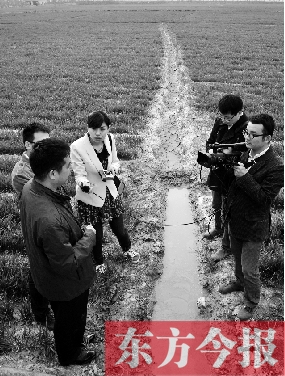 廢水不經(jīng)處理就直接排入麥田，農(nóng)民打的小麥都不敢吃。