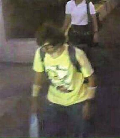 據(jù)泰國媒體報道，警方目前已鎖定曼谷17日爆炸嫌疑人。