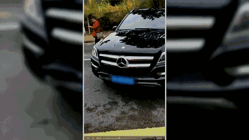 豪車(chē)逼?？荚囓?chē)堵塞考場(chǎng) 考試學(xué)員被嚇懵無(wú)辜掛科