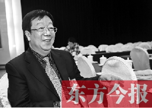 全國人大代表、鄭州大學黨委書記鄭永扣