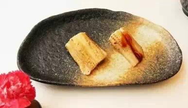 就一點兒紫菜跟生魚片 日料沒吃什么為啥還那么貴？