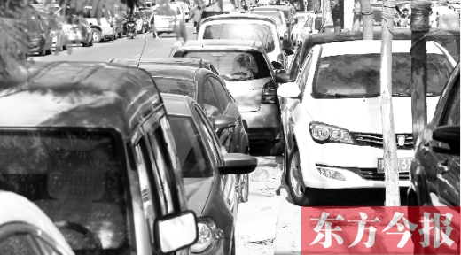 鄭州停車位緊張，給愛車找個(gè)車位每天都在考驗(yàn)著車主的智慧