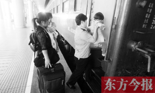 鄭州到溫州的2191/4次列車，是鄭州鐵路局最后一對(duì)綠皮車。