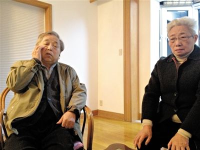 前晚，年過七旬的劉光嘉及妻子向記者講述強拆經(jīng)過。