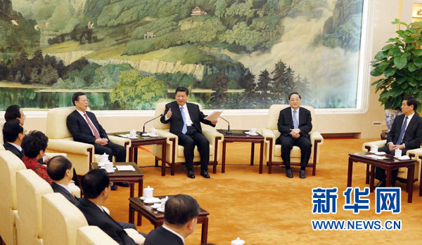 1月22日，習(xí)近平、俞正聲、張高麗等在北京人民大會(huì)堂同黨外人士歡聚一堂，共迎新春。