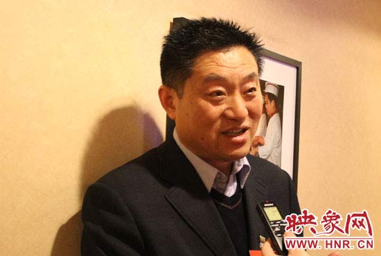 全國人大代表、輝縣市孟莊鎮(zhèn)南李莊村黨支部書記范海濤