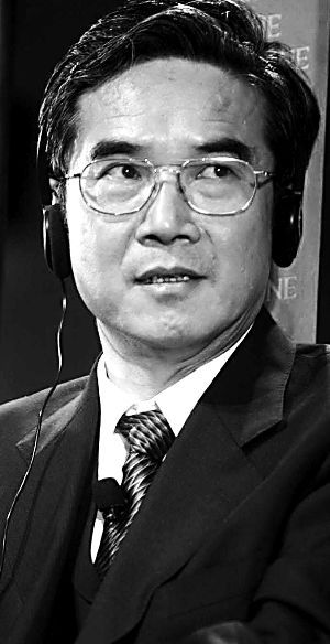 　中國(guó)石油化工集團(tuán)公司原總經(jīng)理、中國(guó)石油化工股份有限公司原董事長(zhǎng)陳同海