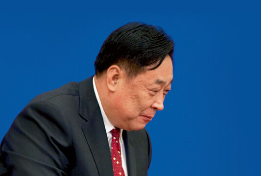 張力軍從環(huán)保部副部長(zhǎng)任上退休兩年多后，被中紀(jì)委宣布接受組織調(diào)查。資料圖