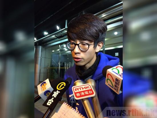 黃臺(tái)仰因設(shè)想?yún)⑴c旺角暴亂被香港警方拘捕，被指涉嫌參與旺角暴動(dòng)。