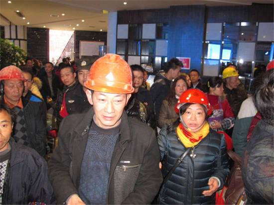 在工資發(fā)放中，最大的發(fā)放金額有三百多萬(wàn)元，超過(guò)百萬(wàn)元的工資額度也有好多筆。