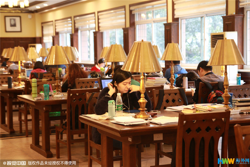 重慶大學改造翻新的“民國風圖書館”走紅網(wǎng)絡，引得無數(shù)網(wǎng)友點贊