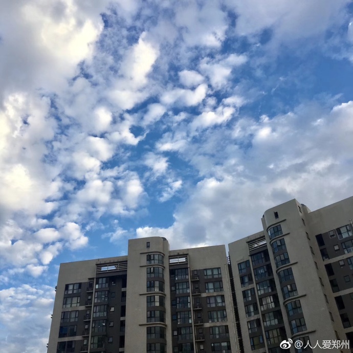 又被鄭州的藍天刷屏！隨便一拍就是手機壁紙