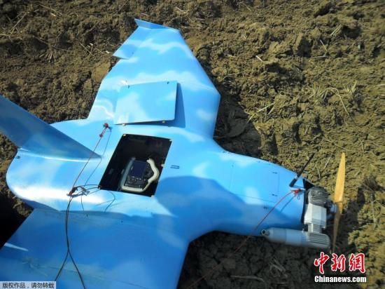 圖為3月31日，一架無人機(jī)在韓國西部海域的白翎島墜毀。