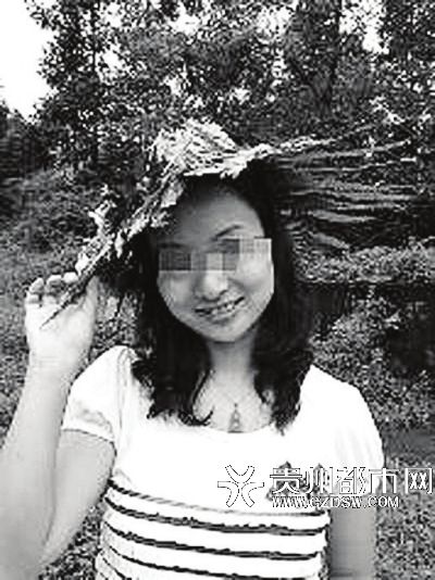 李某生活照。