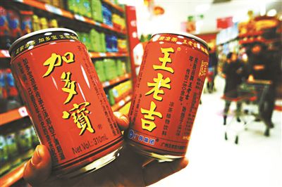 廣東省高級人民法院一審宣判，紅罐涼茶裝潢所有權(quán)歸屬于王老吉，加多寶稱將上訴供圖/CFP