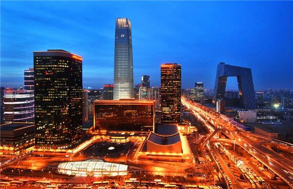 不要溫和地走進(jìn)那個良夜 因為夜太美！