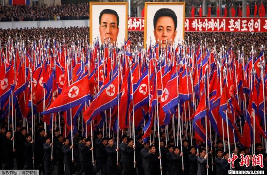 4月20日，包括軍人、公務(wù)員與平壤市民在內(nèi)的朝鮮各界民眾在金日成廣場(chǎng)集會(huì)，譴責(zé)并發(fā)誓要“消滅”韓國李