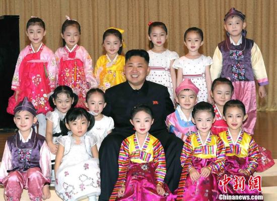 據(jù)朝中社5月30日?qǐng)?bào)道，朝鮮勞動(dòng)黨第一書記、朝鮮國(guó)防委員會(huì)第一委員長(zhǎng)、朝鮮人民軍最高司令官金正恩在兒
