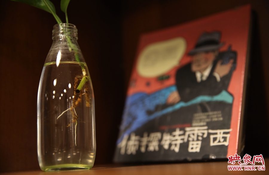 書店內(nèi)的裝飾。